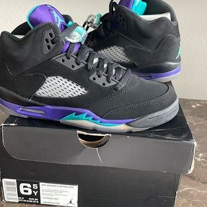 COPY - Jordan sneakers! Never worn!